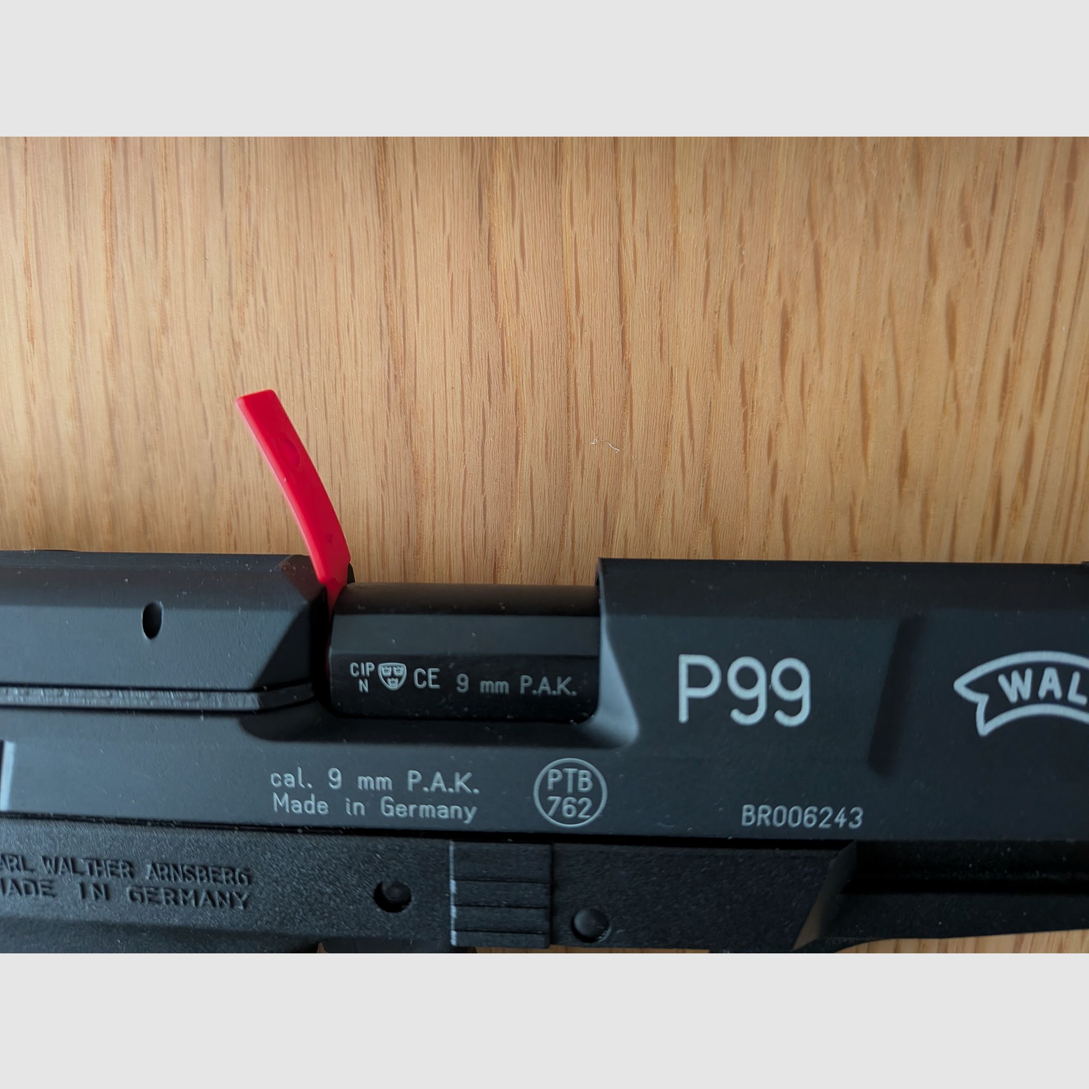 Walther P99 Kal. 9mm P.A.K ++ NEU++ Schreckschusspistole P 99