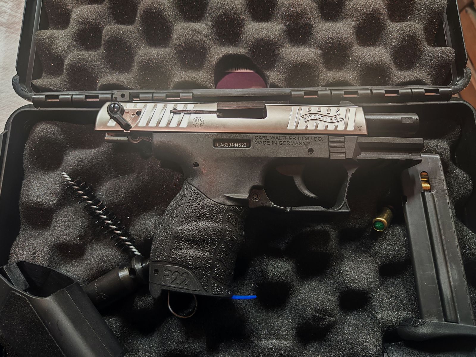 Walther P22Q Nickel 9mm PAK neuwertig mit Zubehör