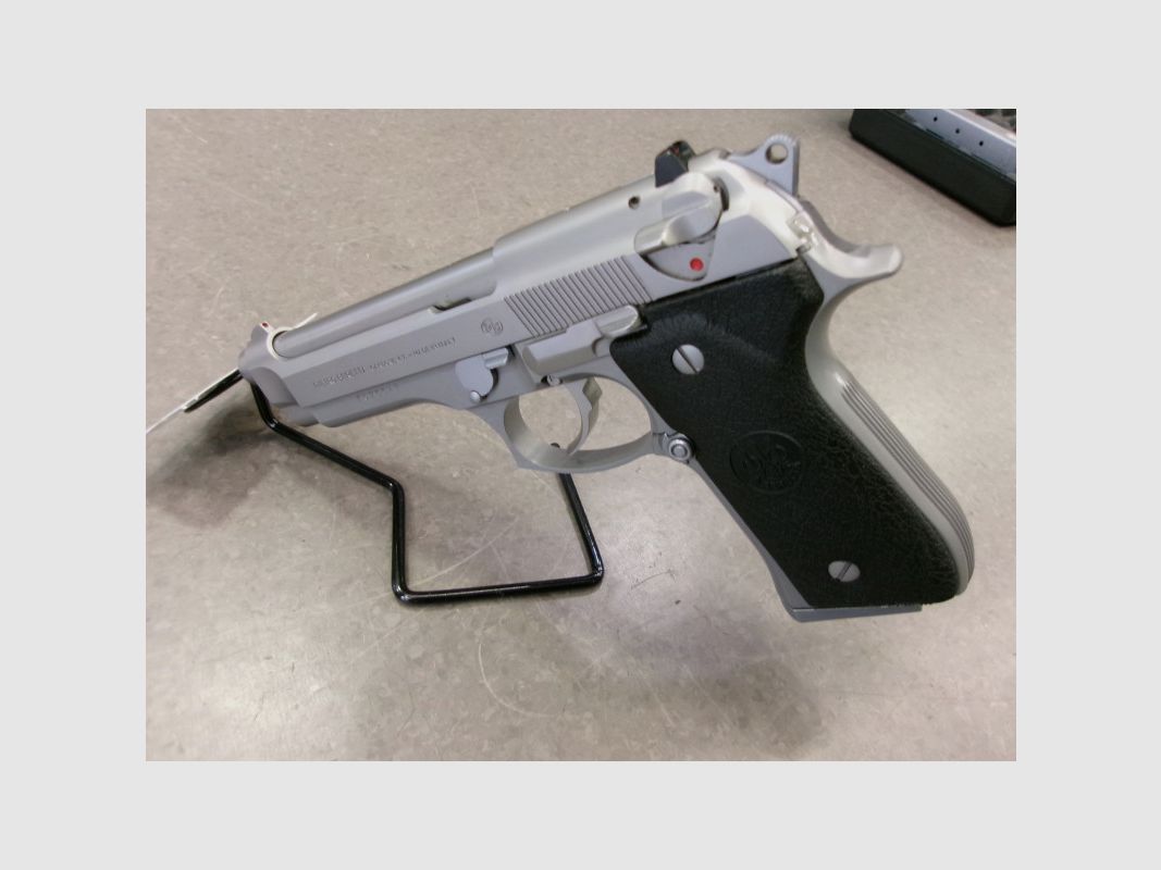 BERETTA 98FS INOX CAL9X21 gebraucht, Bild 3 von 8