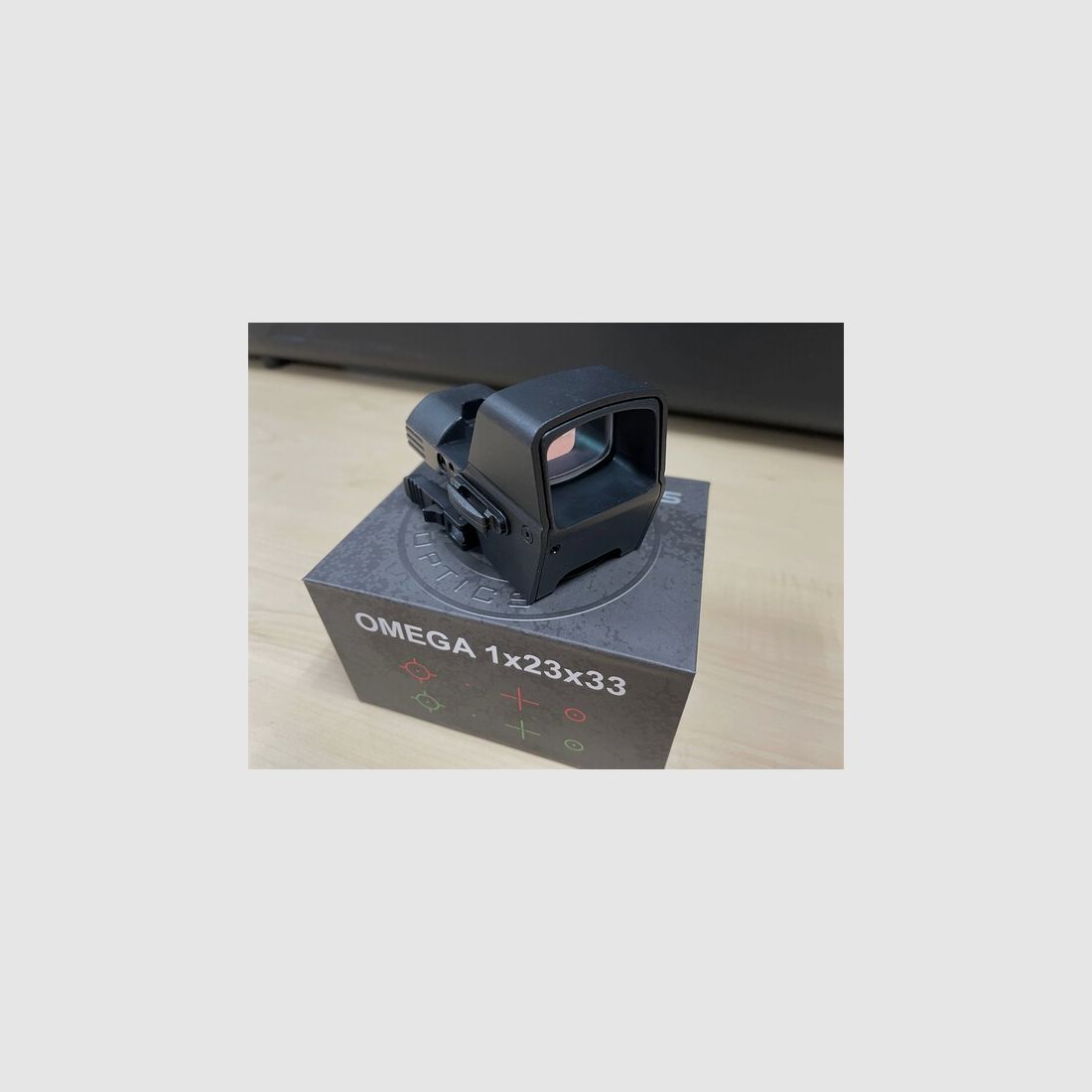 Red Dot Vector Optics SCRD-48 Omega 1x23x33
