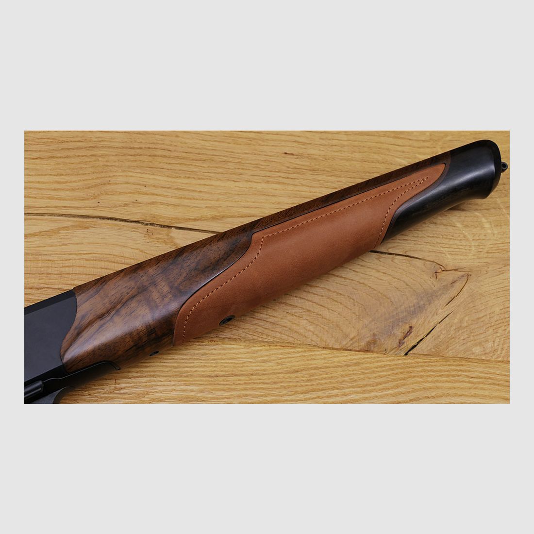 Blaser R8 Success Schäftung / Holzklasse 7 / Chesterfield Leder / ATEMBERAUBEND SCHÖN