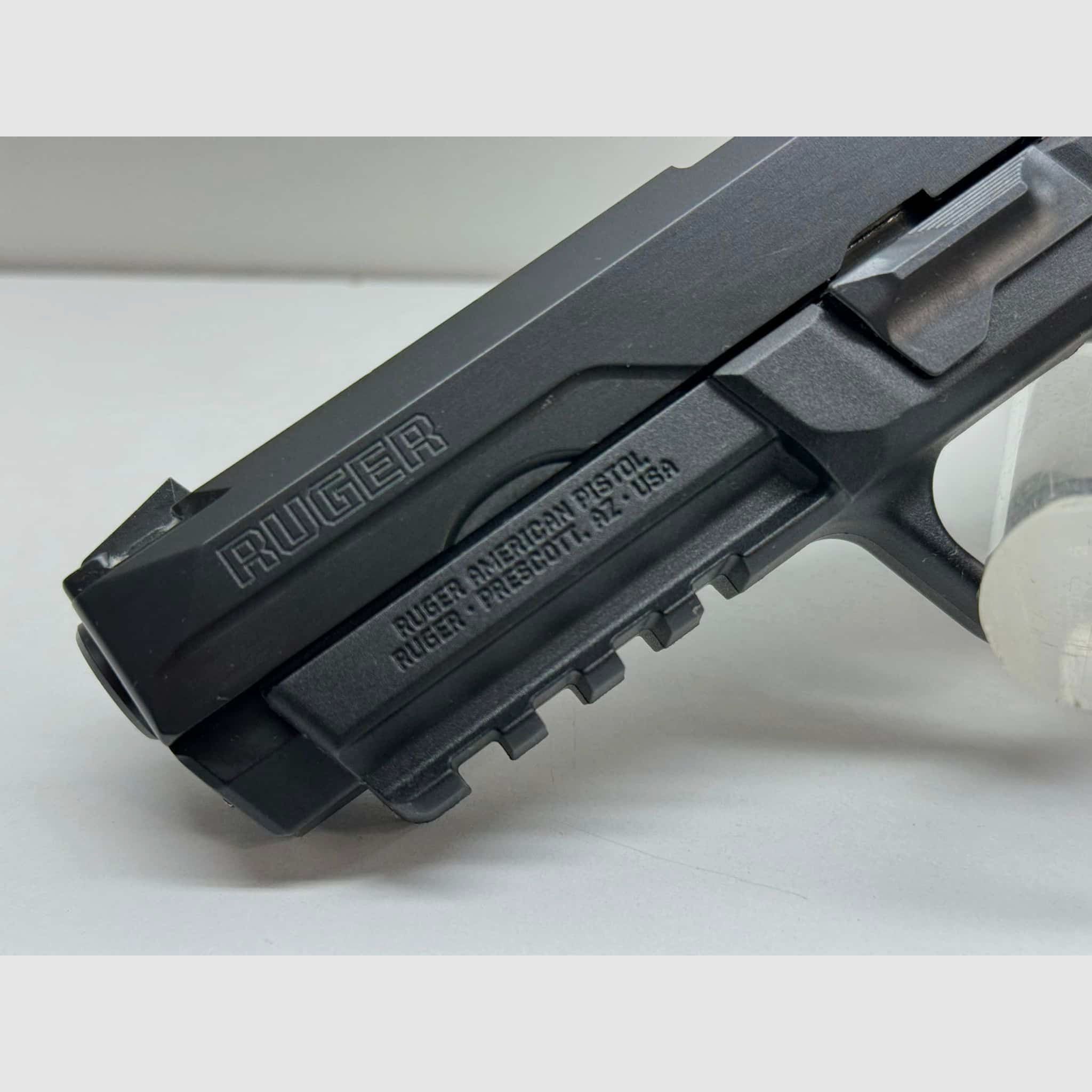 Pistola Americana Ruger .45 ACP