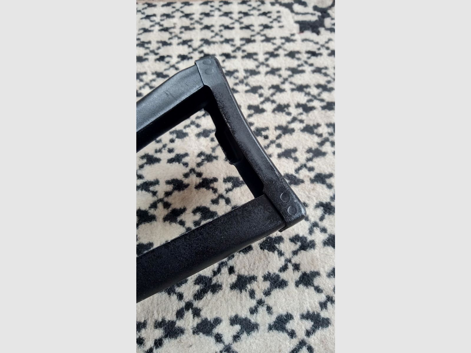 Absolument de haute qualité et proprement fabriqué russe 5,5 mm Saiga / Izhmash Squelette Crosse pliante pour AKS-74 / AK Crosse pliante 5.5 Triangle Side Folder