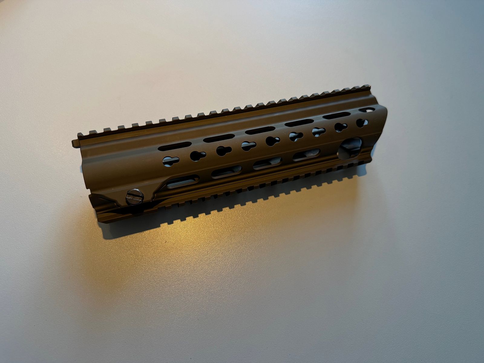 HK MR223 Slim Line kurzer Handschutz FDE/RAL8000 Version 