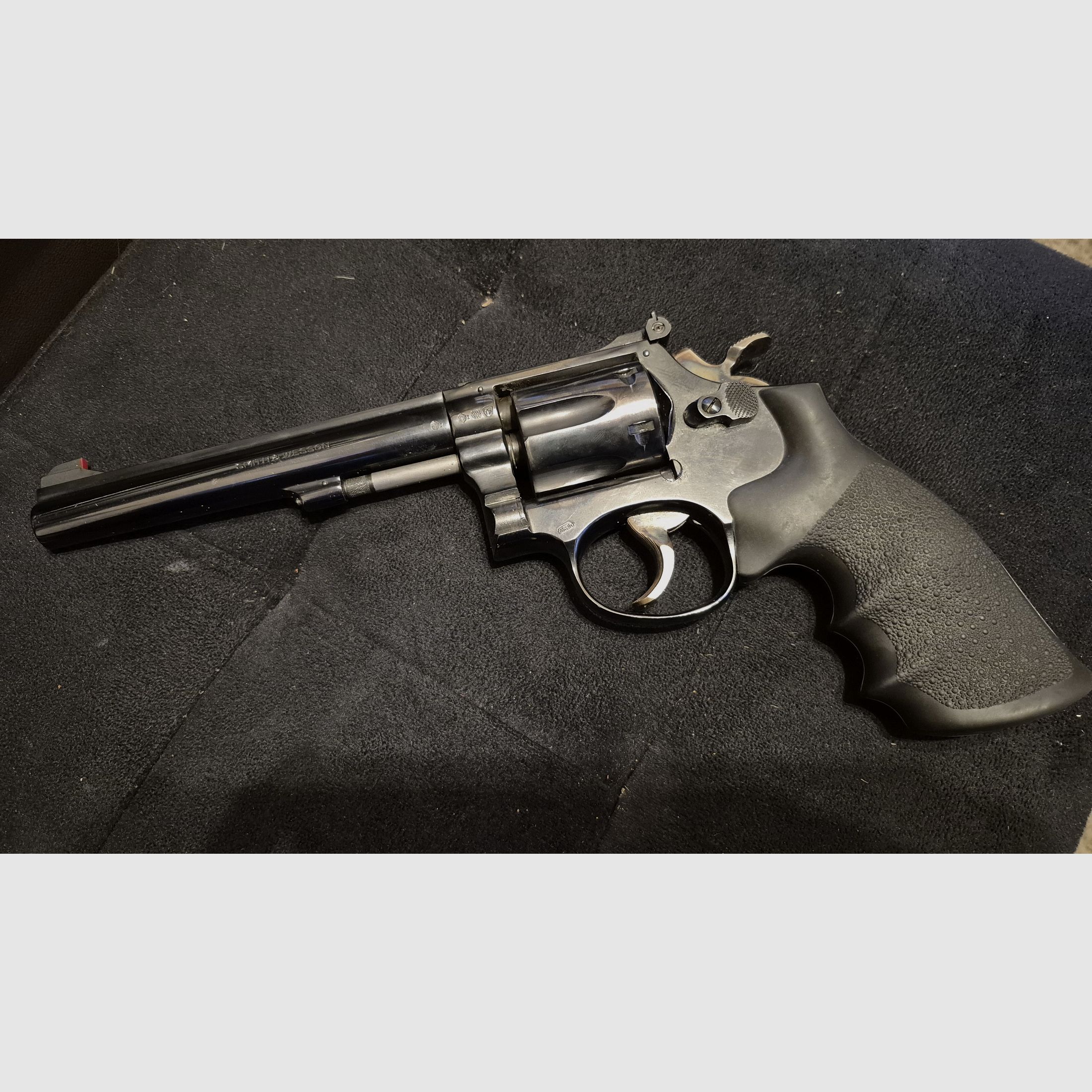 Smith & Wesson Mod 17-3 cal 22lr, afbeelding 1 van 3