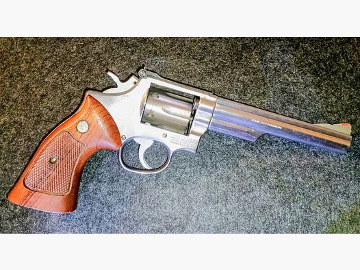 Revolver Smith & Wesson 66-1 6 pouces calibre .357 mag