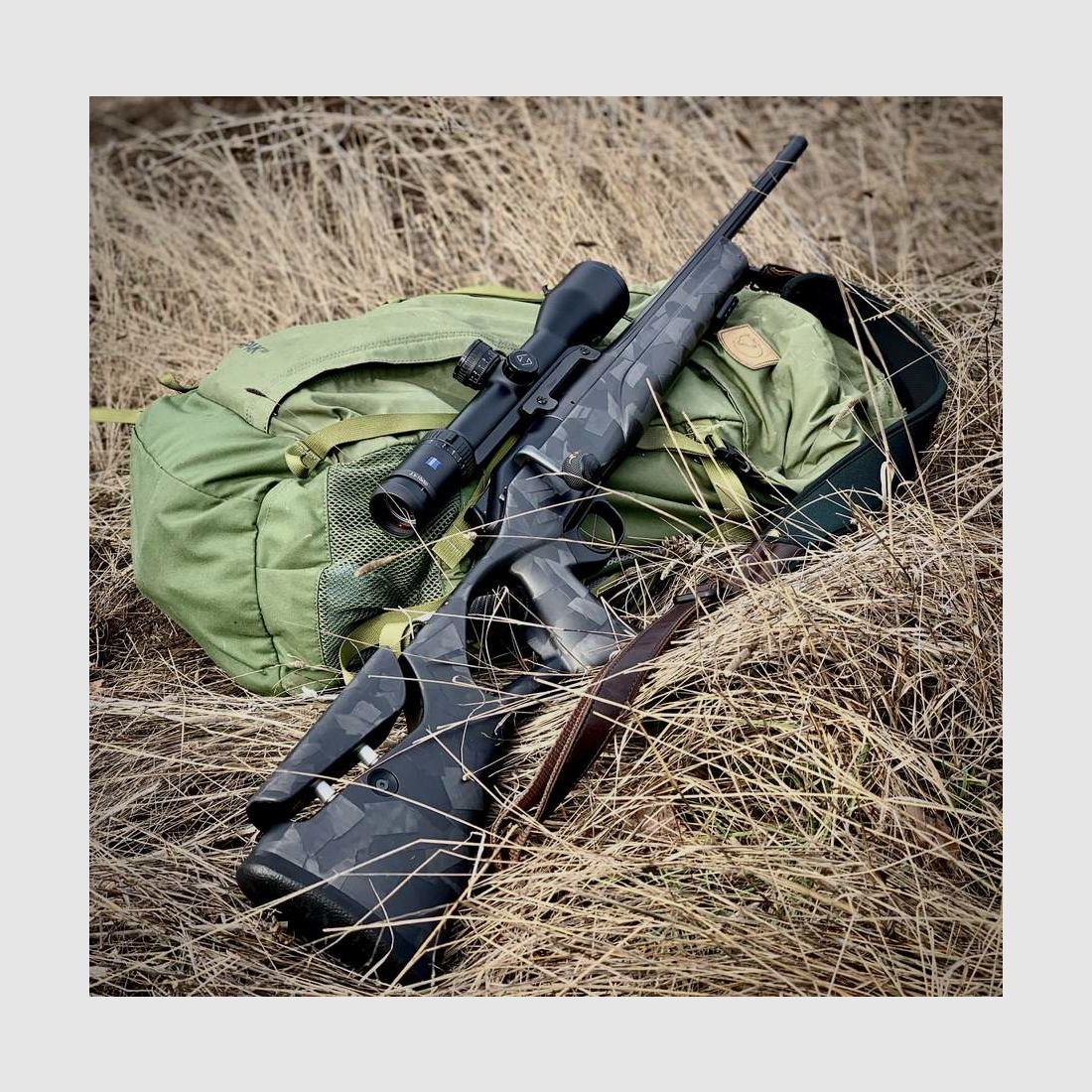 Calcio a pistola in carbonio camo per Blaser R8, immagine 11 di 19