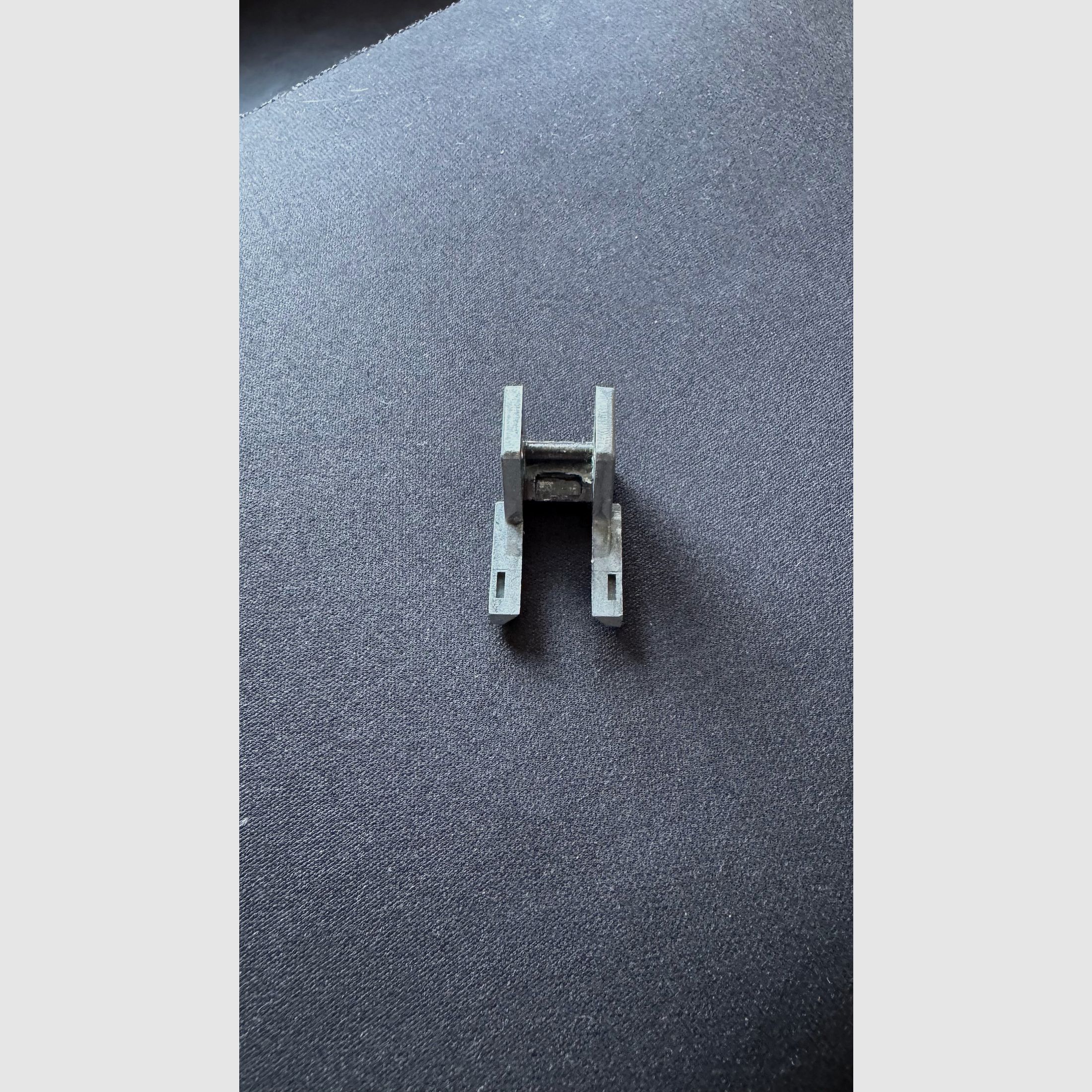 Originele GHK Glock 17 Gen 5 Aluminium Sluiter & Loop incl. Terugslagveer & Trigger Locator