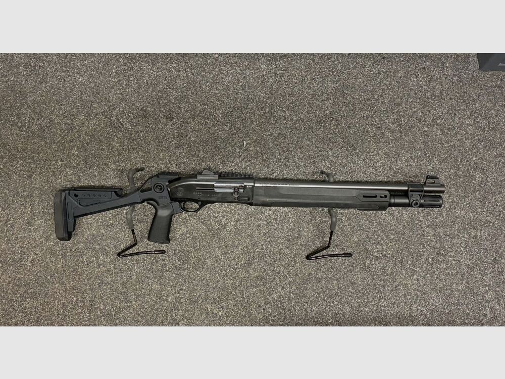 Beretta USA A300 Ultimate 12/76 shotgun