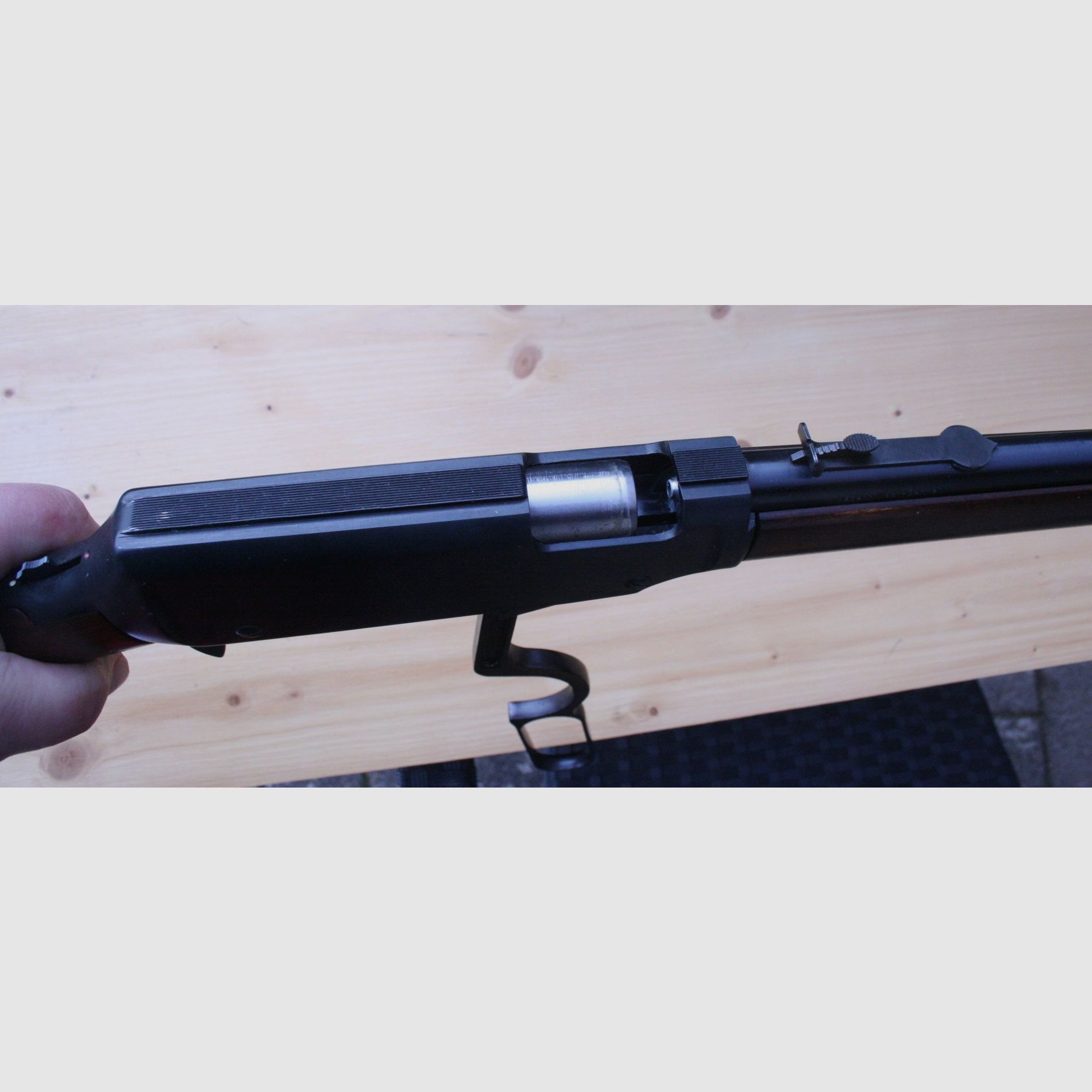 Carabine à air comprimé de collection Erma modèle ELG 10 au look Winchester