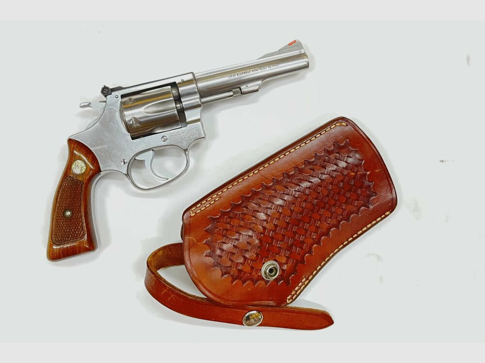 Smith & Wesson 63 .22lr