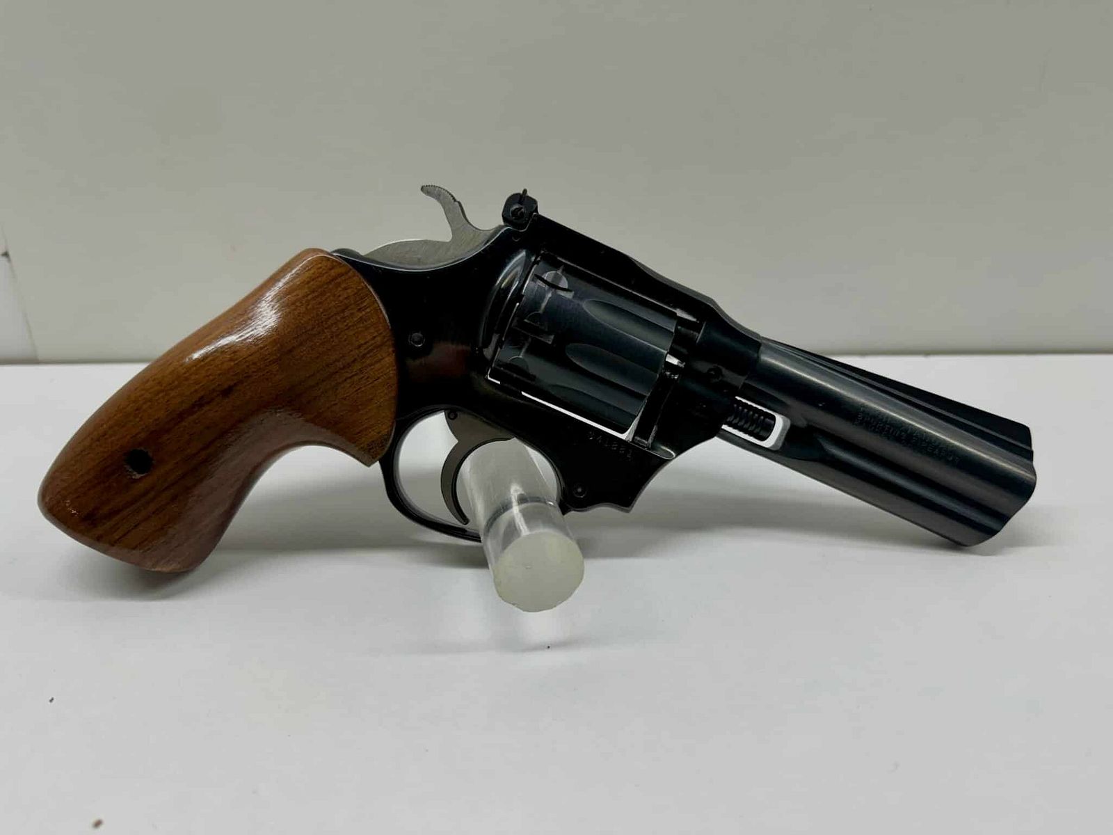 HIGH STANDARD Mod. Sentinel Mark IV .22 Win.Mag.