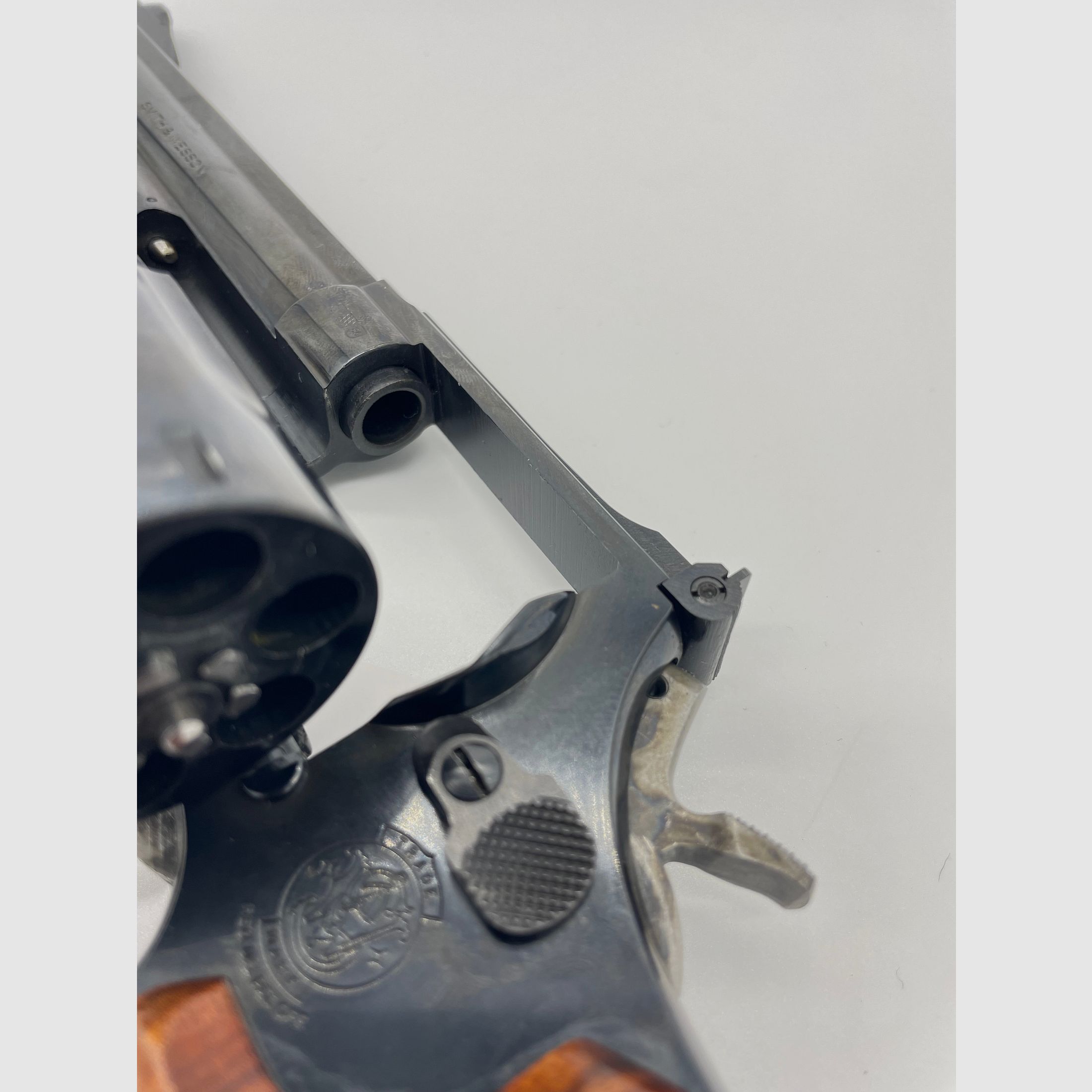 Revolver Smith&Wesson 586-1 6 inch caliber .357 Magnum, imagen 4 de 4
