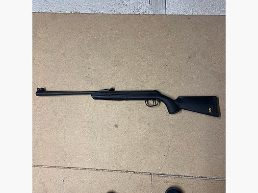 Browning M-Blade Luftgewehr 4,5mm Diabolo