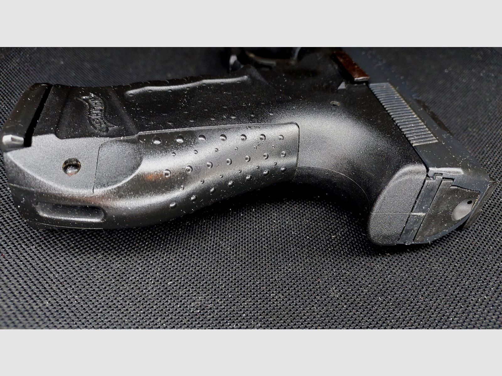 Walther P99 Pistolet à blanc 9mm P.A.K. (PTB 762) P 99