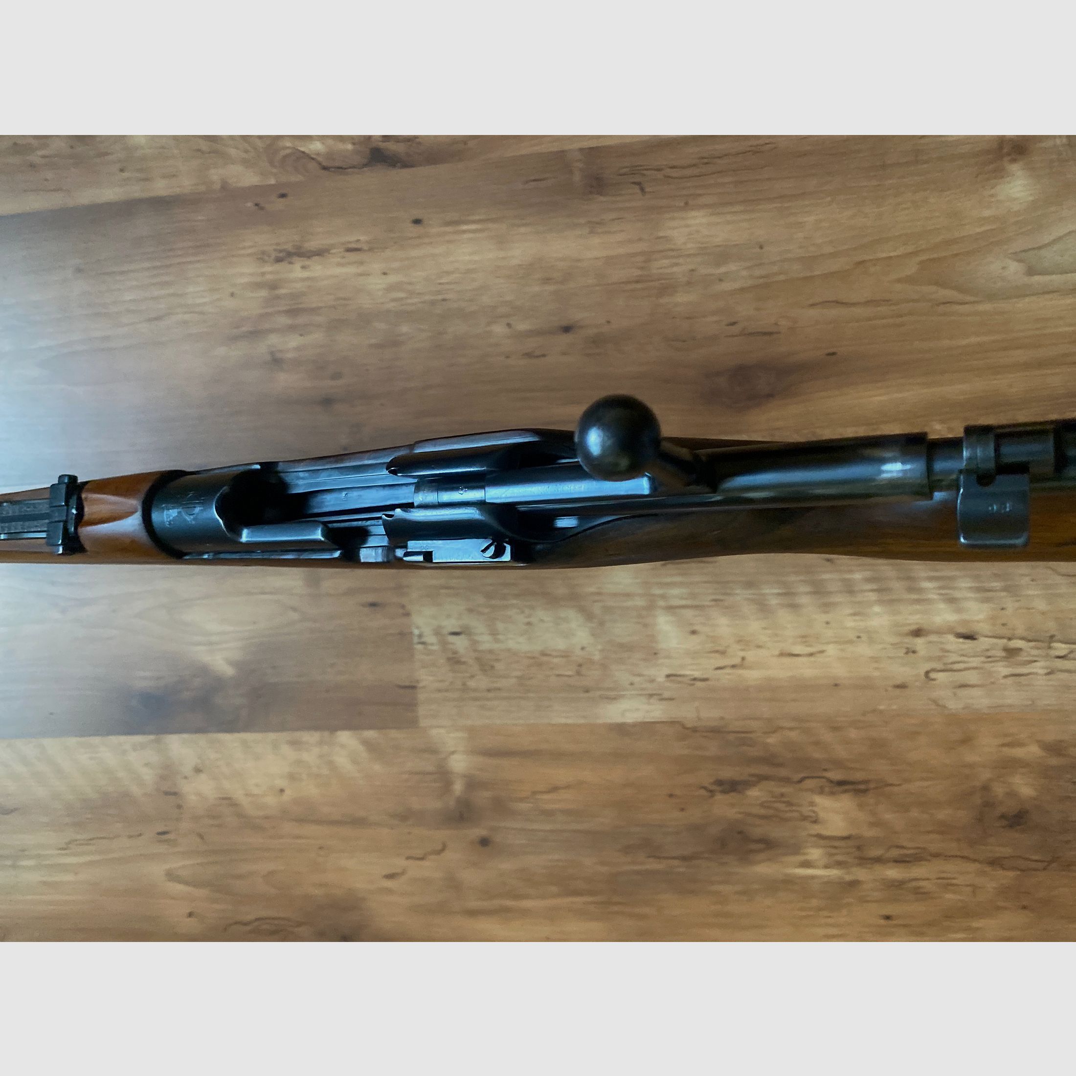 Liquidation of my collection: DWM Mauser Vergueiro Mod. Portugal 1904 -39, caliber 8x57JS, single loader, complete in untouched military stock, royal crest Carlos I perfectly preserved including bayonet