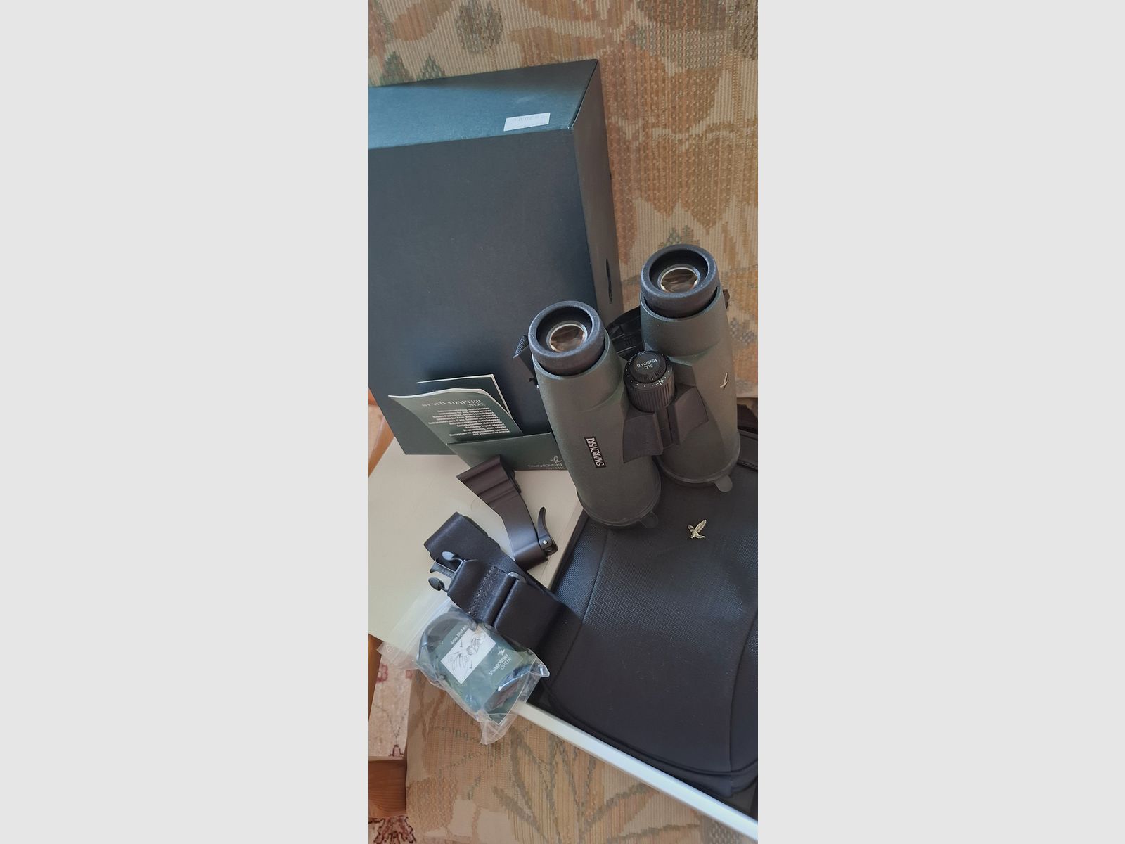 Swarovski binoculars SLC LIKE NEW !!!