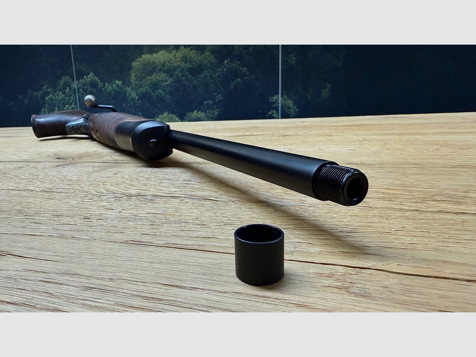 Blaser R8 Grand Luxe Success / Holzklasse 6 / Seidenmattes Finish / Goldener Abzug / Systemkasten + Magazineinheit graviert / TRAUMWAFFE