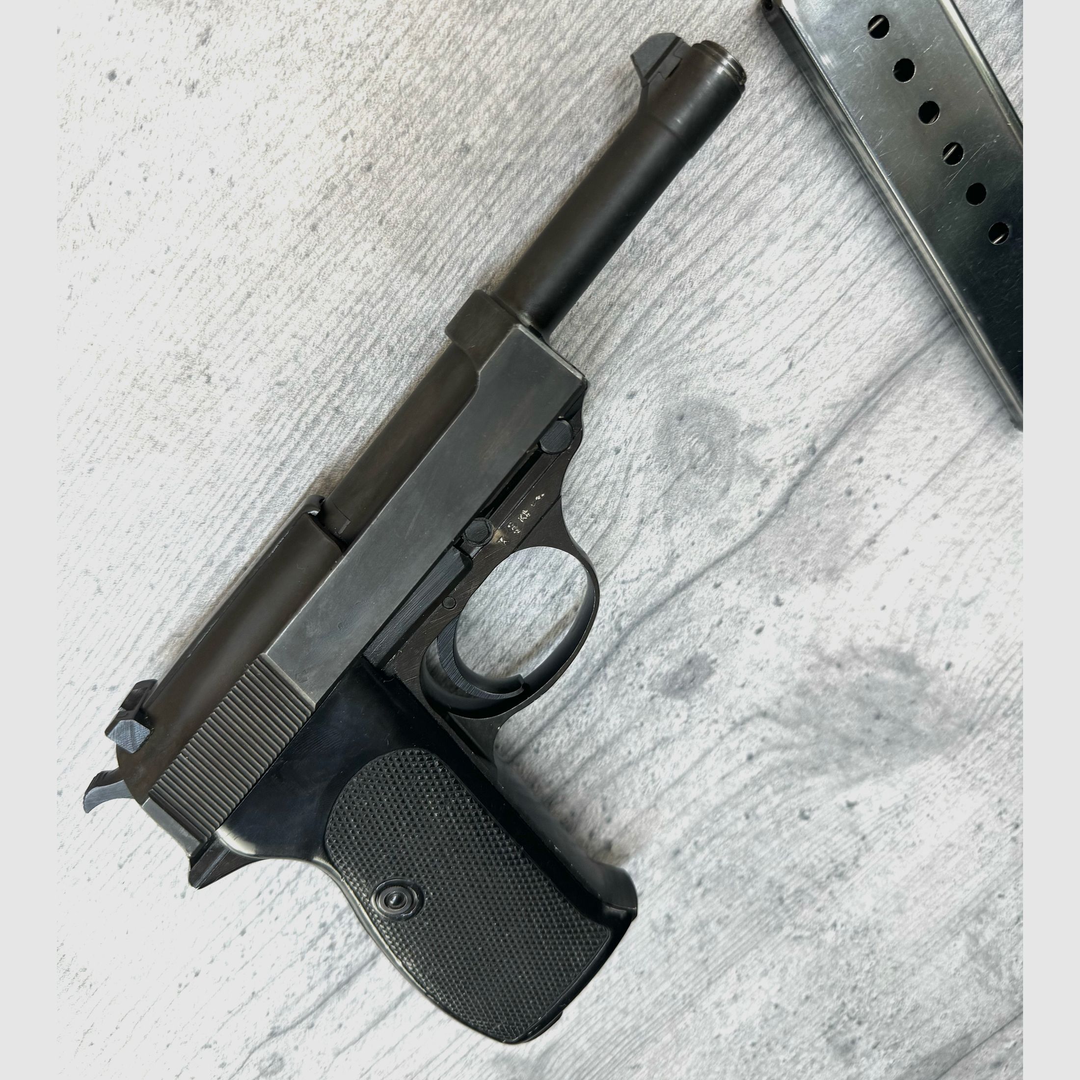 Carl Walther Waffenfabrik Ulm P38, 2x Magazine, Kal.: 9mm Luger