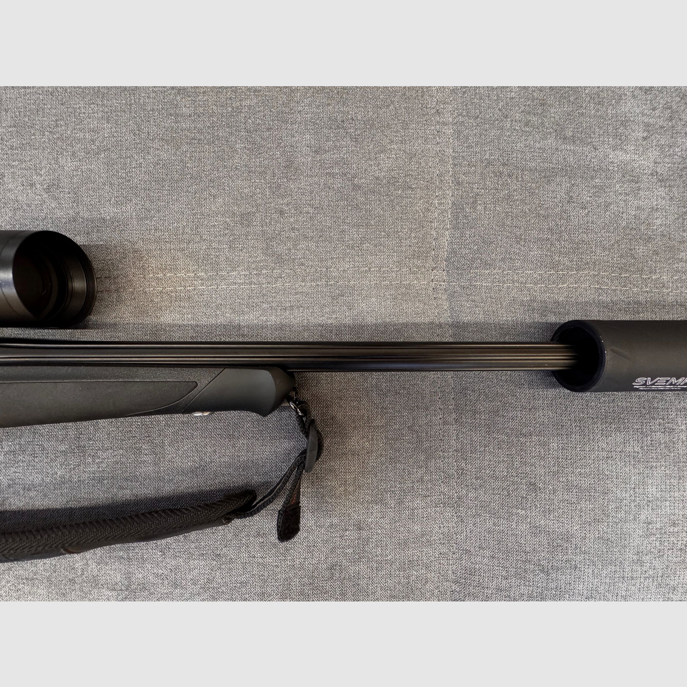 Sauer 505 Synchro XT 6,5 PRC, longitud del cañón 560mm cañón pesado de 19mm estriado incluido silenciador SVEMKO Magnum