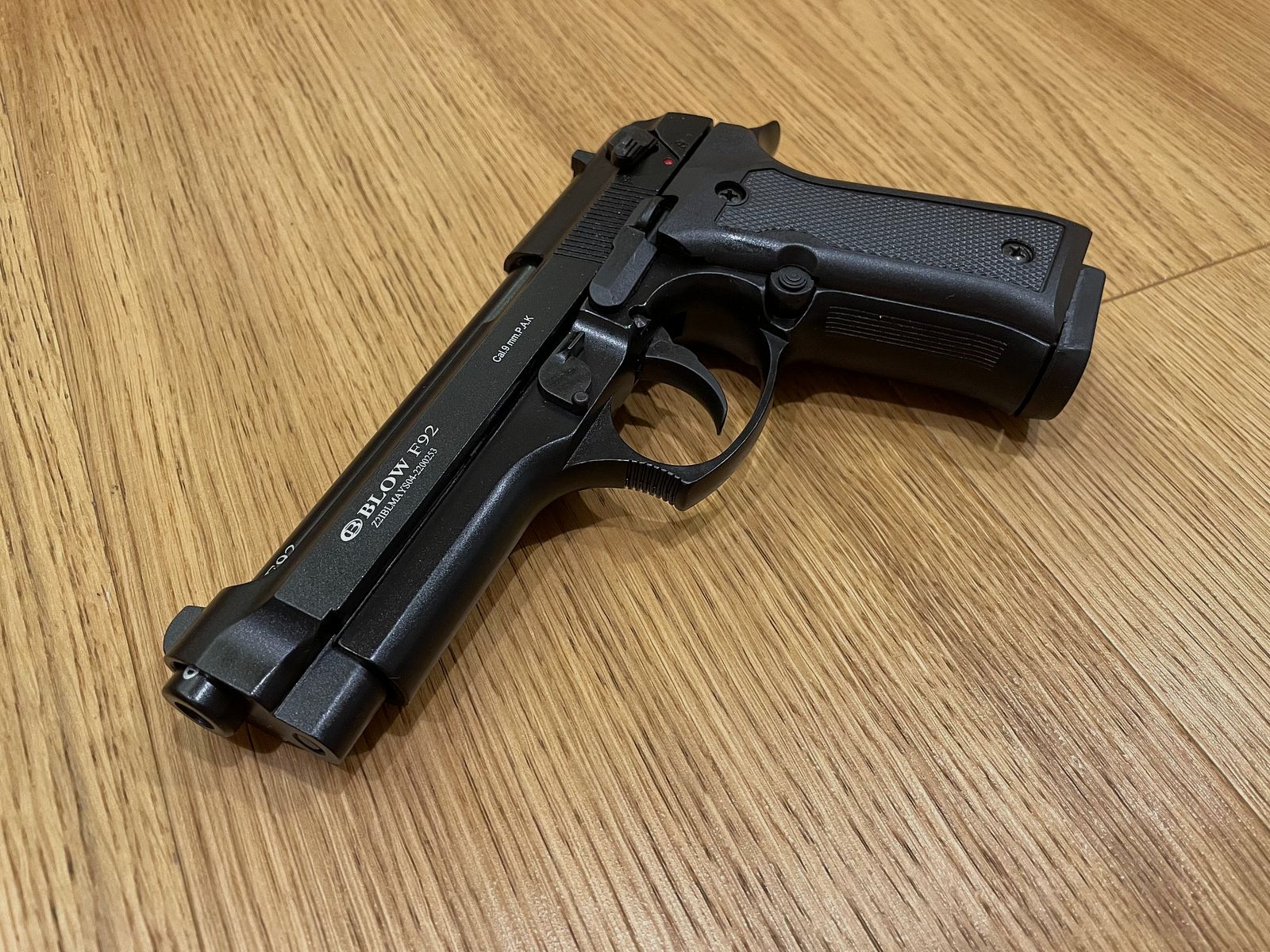 BLOW F92 Black / Black – 9 mm P.A.K. / Beretta 92F replica / Replica – EU-wide shipping / EU-wide shipping, image 4 of 4