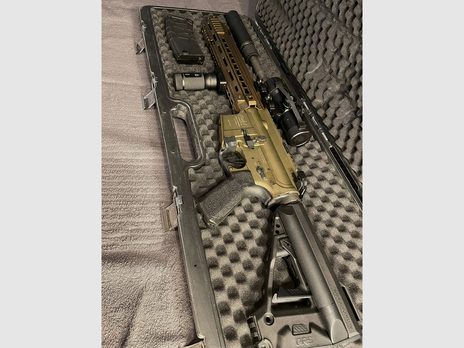 VFC Avalon Calibur Carbine Deluxe Vollmetall S-Aeg 6mm BB Tan 1,4 Joule