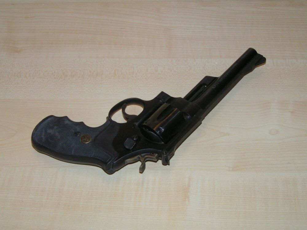 Smith & Wesson HIGHWAY PATROLMAN