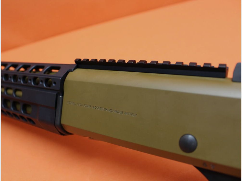 Benelli Ha.Flinte 12/76 Benelli M4 A1 TS BROWN 18,5" Lauf/ Multichoke/ Teleskop-Schaft/ Picatinny (M4T-PRO), Bild 5 von 7