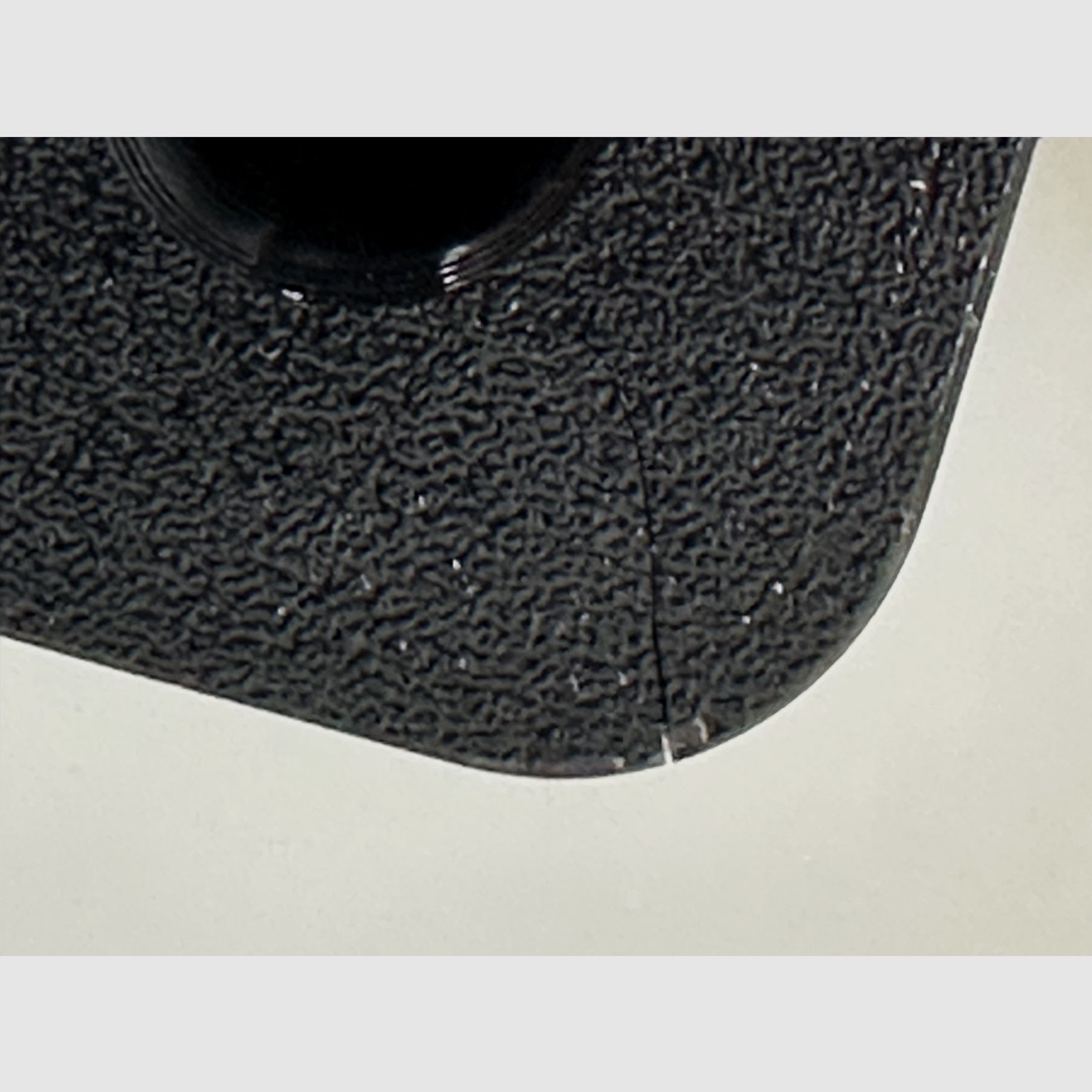 Gewehrhalter "Krabbe Pro" für Kopfstützen im Auto von Jagawams 