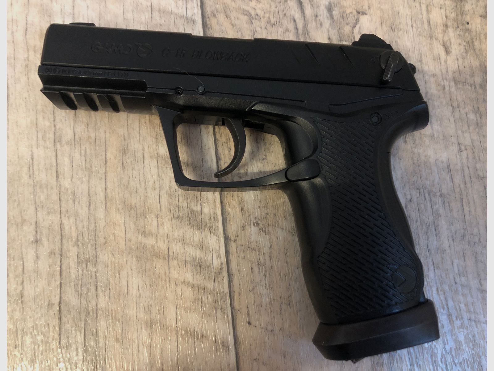 GAMO Luftpistole, CO2, 4,5 mm BB und Diabolo, C- 15 Blowback, Semi Automatic, Luftgewehr