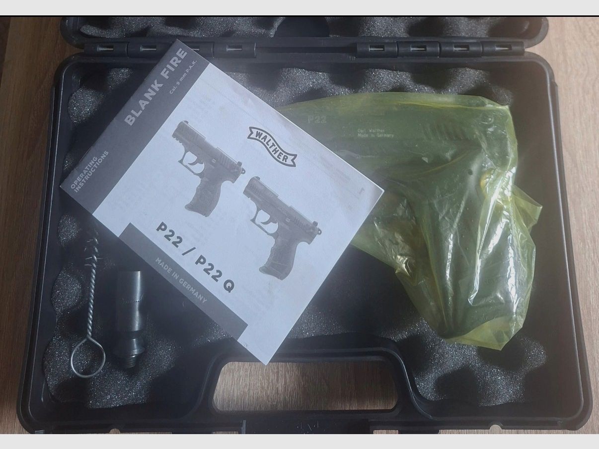 P22 Classic with spare magazine