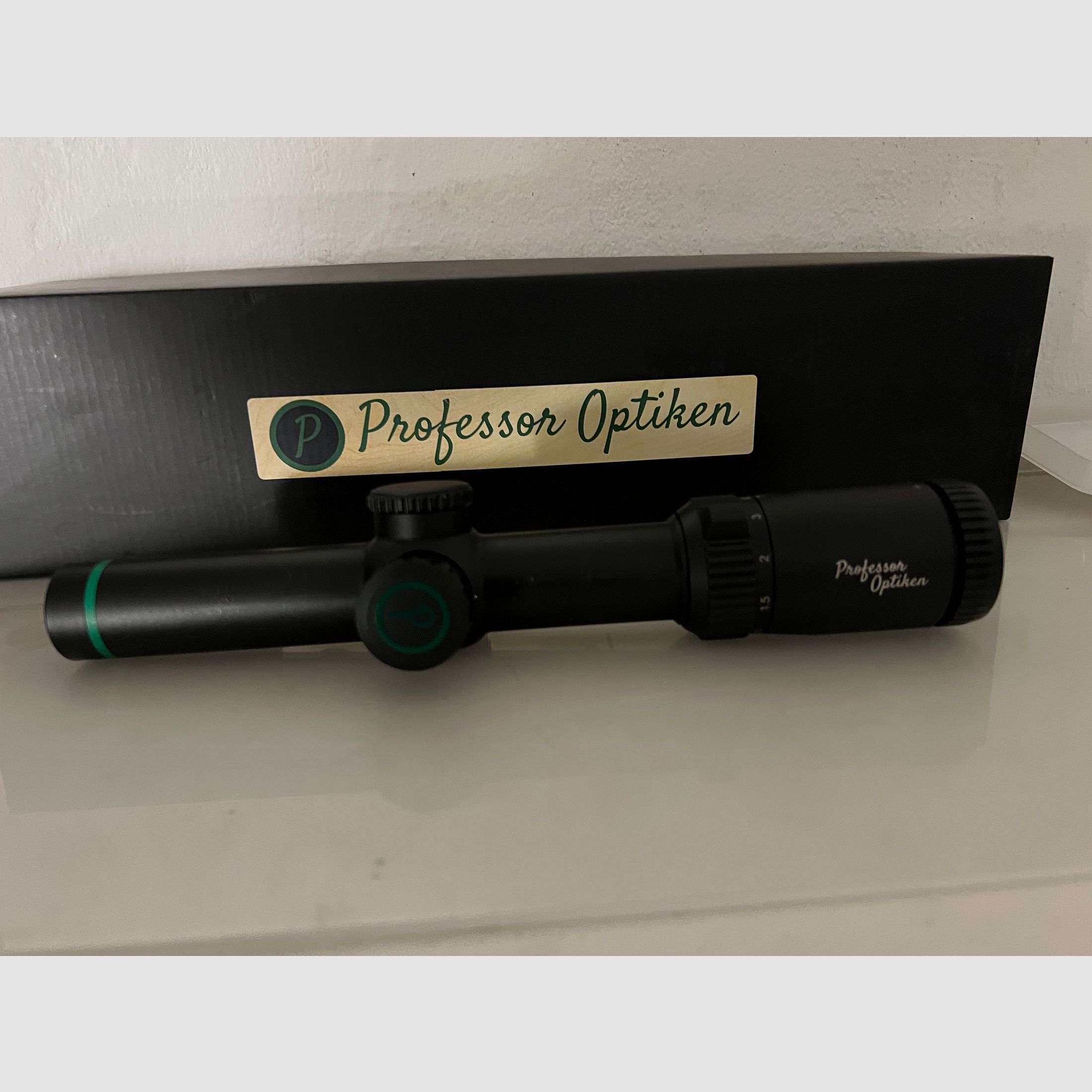 Staffelsee - 1-8x24 LD V2 Zieloptik/Zielfernrohr mit Leuchtfaser-Absehen 4 - mit vollvergütetem LD-Glas für Drückjagd/Bewegungsjagd - robust, stickstoffgefüllt & schussfest