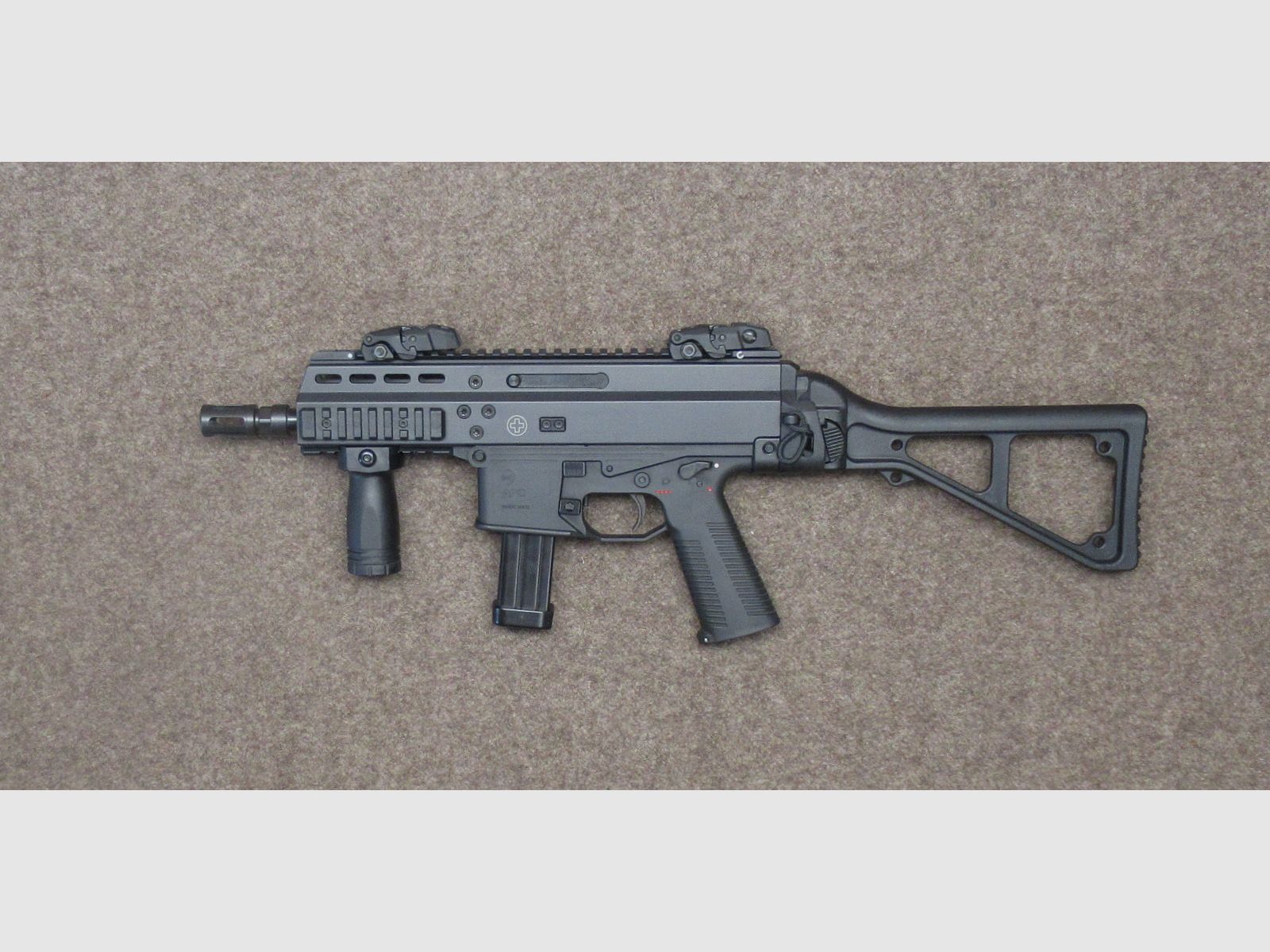 automatico B&T mod.APC45 cal. .45acp, immagine 2 di 3