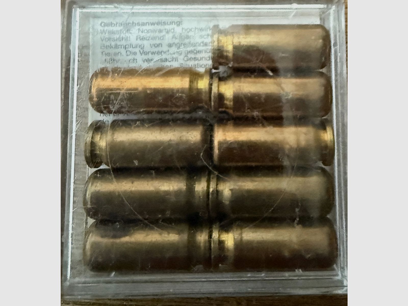 Pistolet alarmowy Perfecta model FBI 8000 kal. 8mm K z komorą startową PTB 196/2