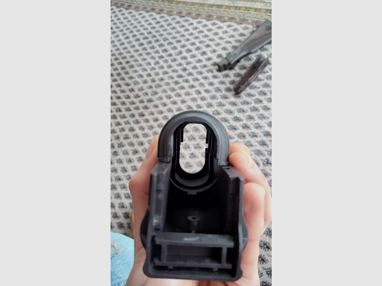 AIRSOFT price negotiable - Plum handguard for toy Krinkov (AKS-74u)   // LCT Cyma Cybergun/ Co2 GBB S-AEG / AKSU / Polymer plum / Softair