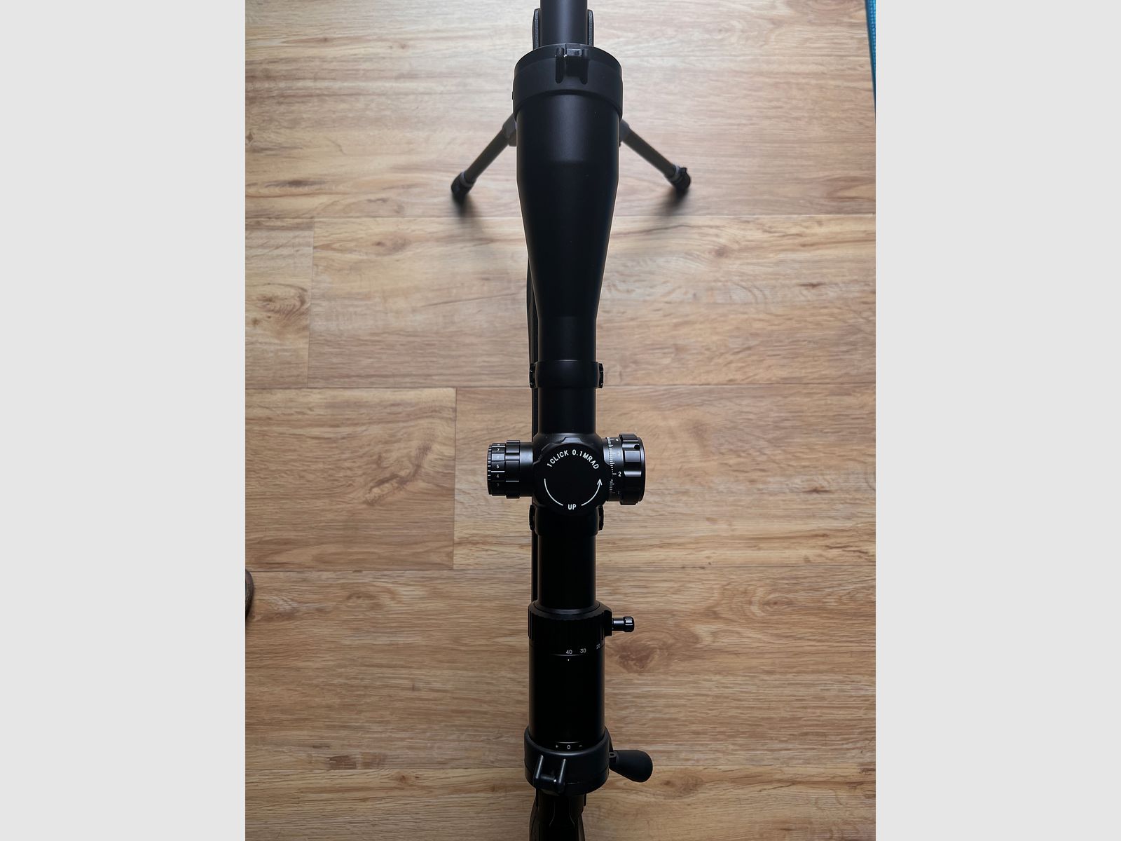 Blaser R8 Ultimate XSilence 8,5x55 Blaser z optyką i amunicją