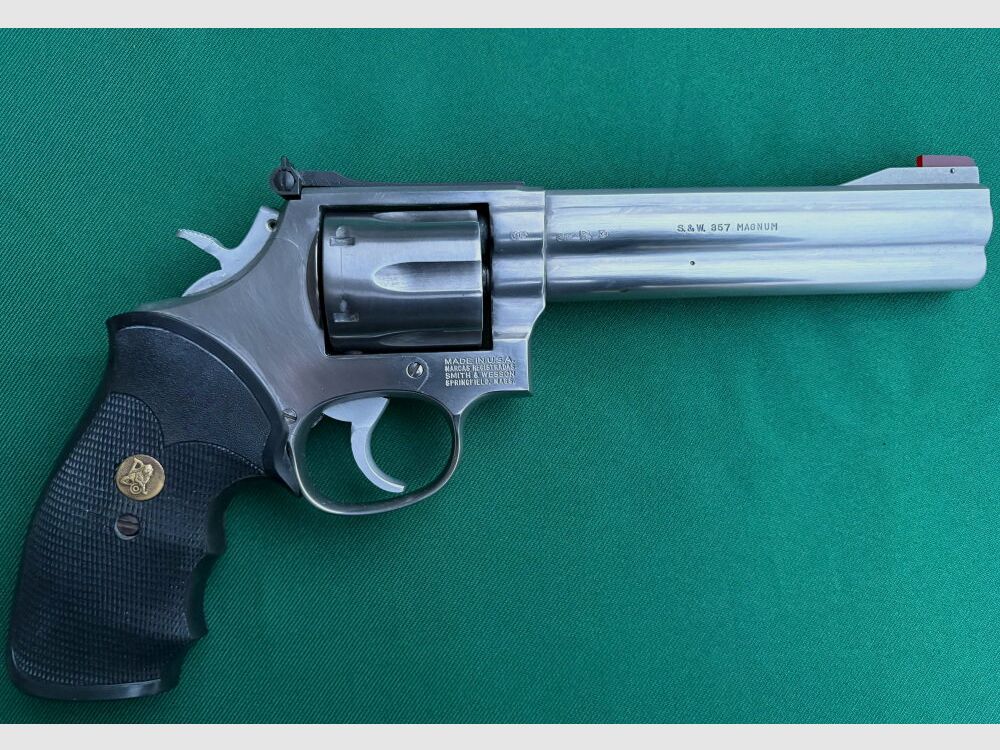Smith & Wesson 686