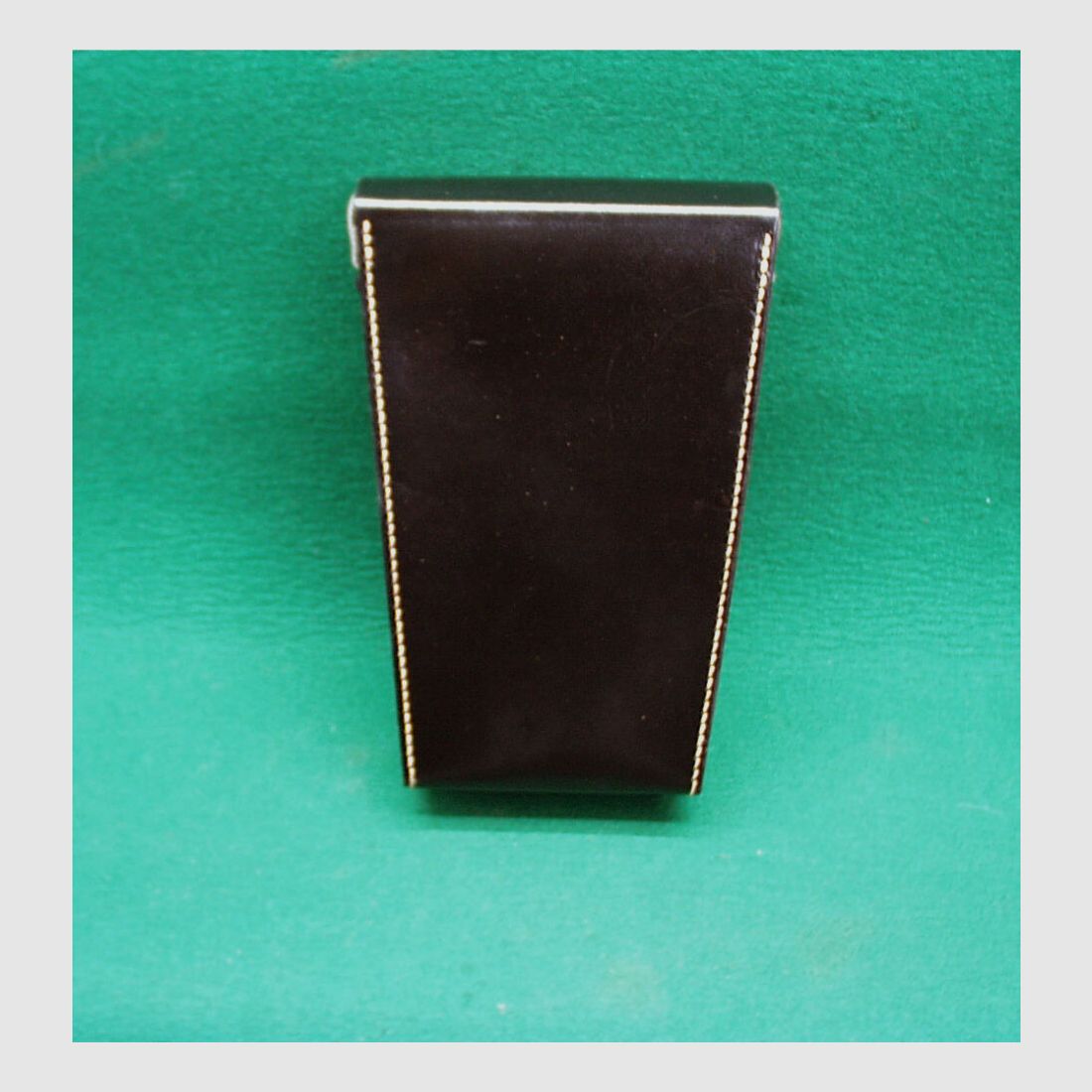 unknown binocular case