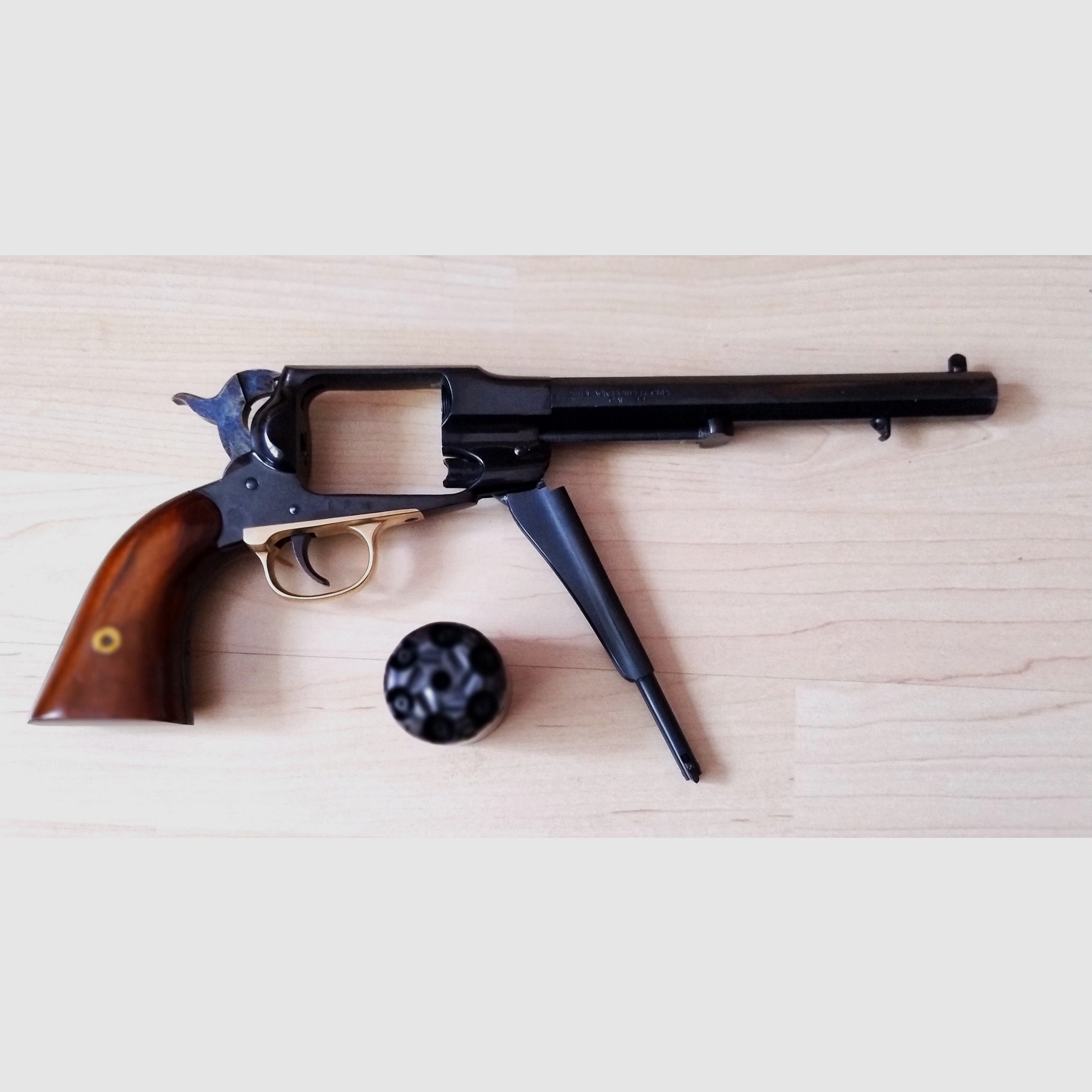Perkussions-Revolver Hege-Uberti  Remington New Army Kaliber .44