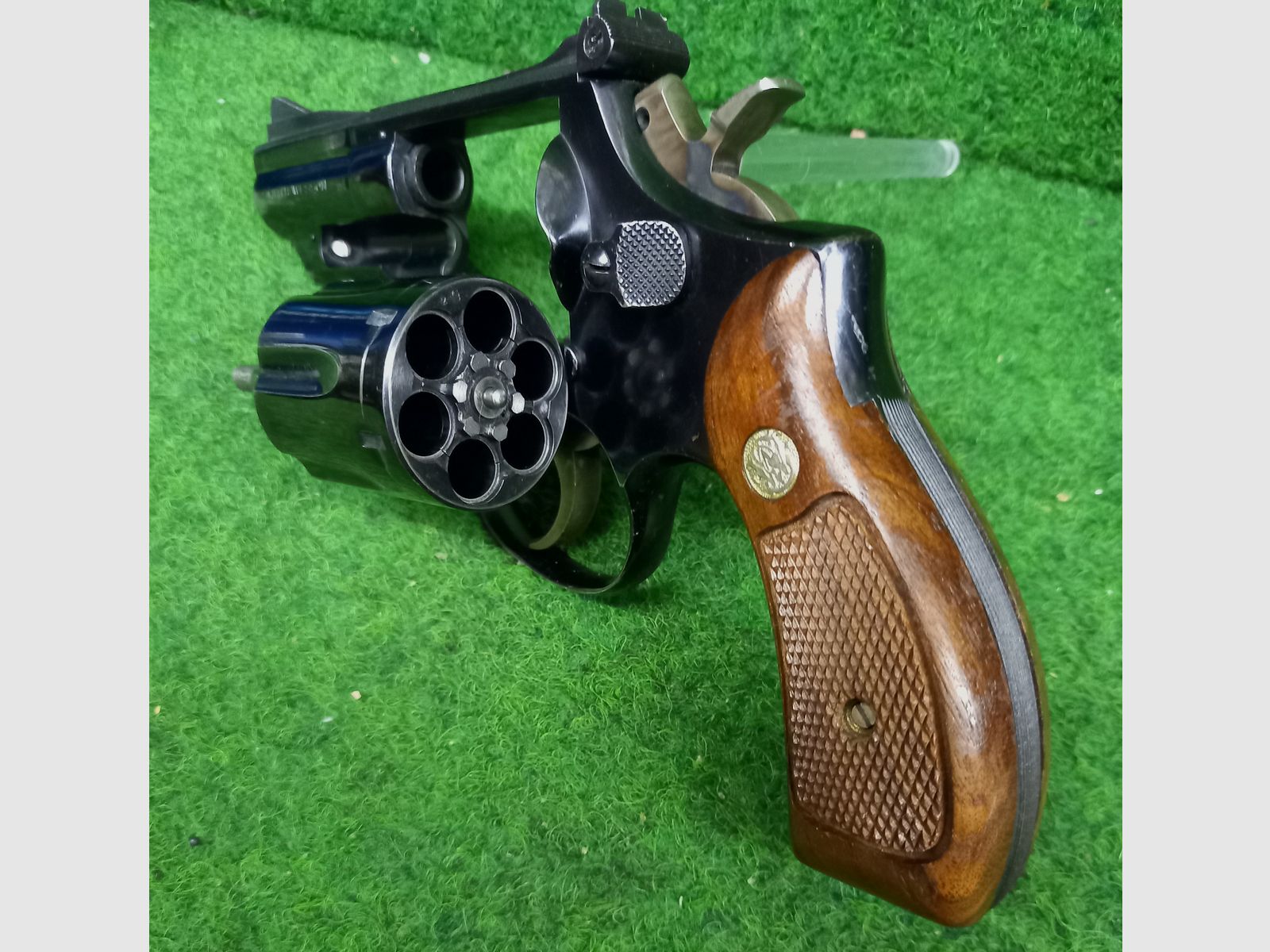 S&W Revolver Kaliber 357Mag der Hamburger Polizei. 
