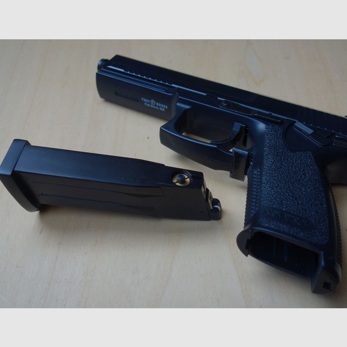 Novritsch SSX 23 Softair pistol 6mm + accessori CONDIZIONE TOP