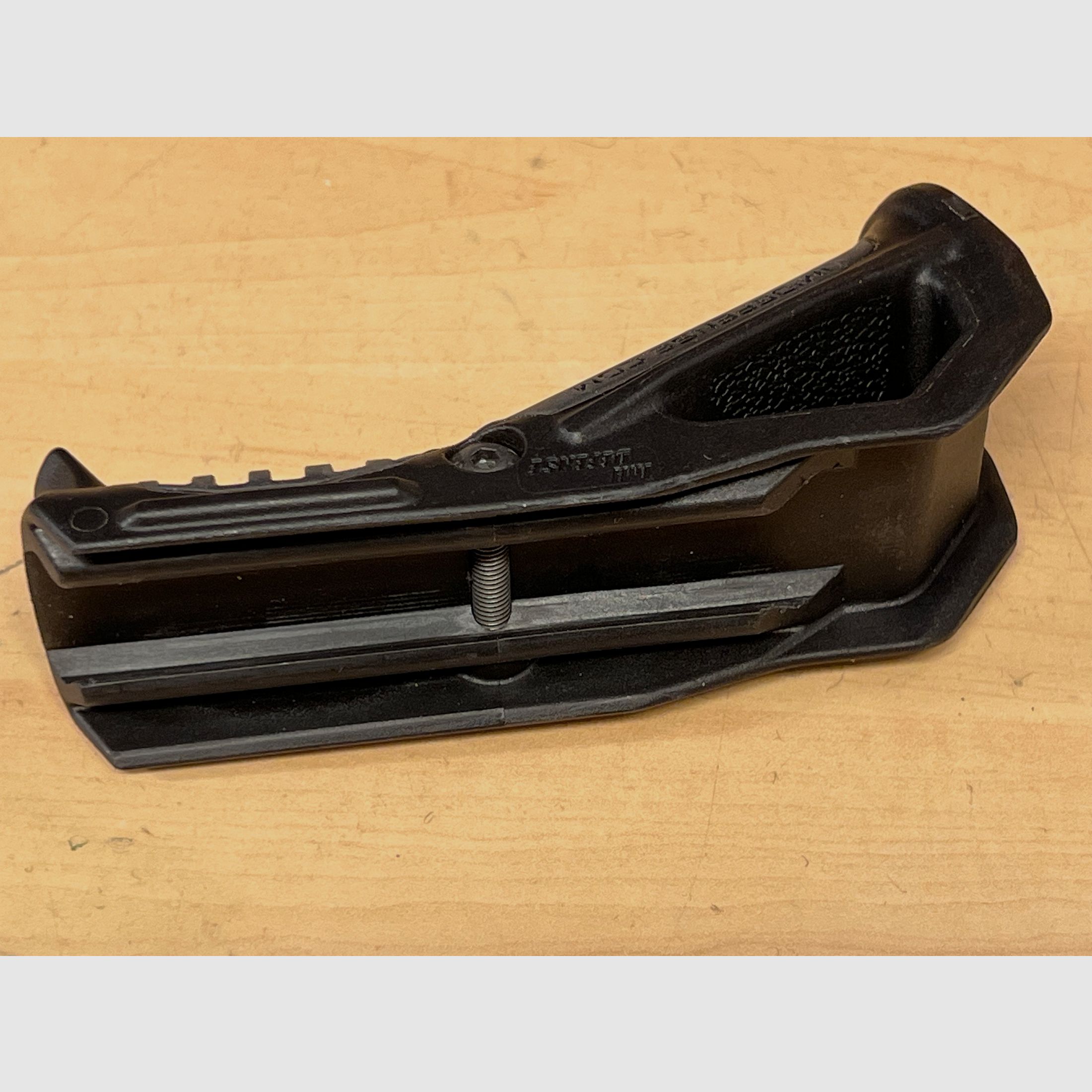 Front grip IMI Defense FSG1 front grip black