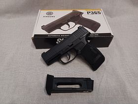 SIG SAUER P365 / 4,5 mm BB / BlowBack / CO2 / Pistole / OVP (10)