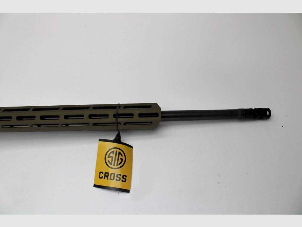 Rep. geweer SIG Sauer Cross Coyote Magnum nieuwe wapen uit gebroken klantenbestelling .300WinMag