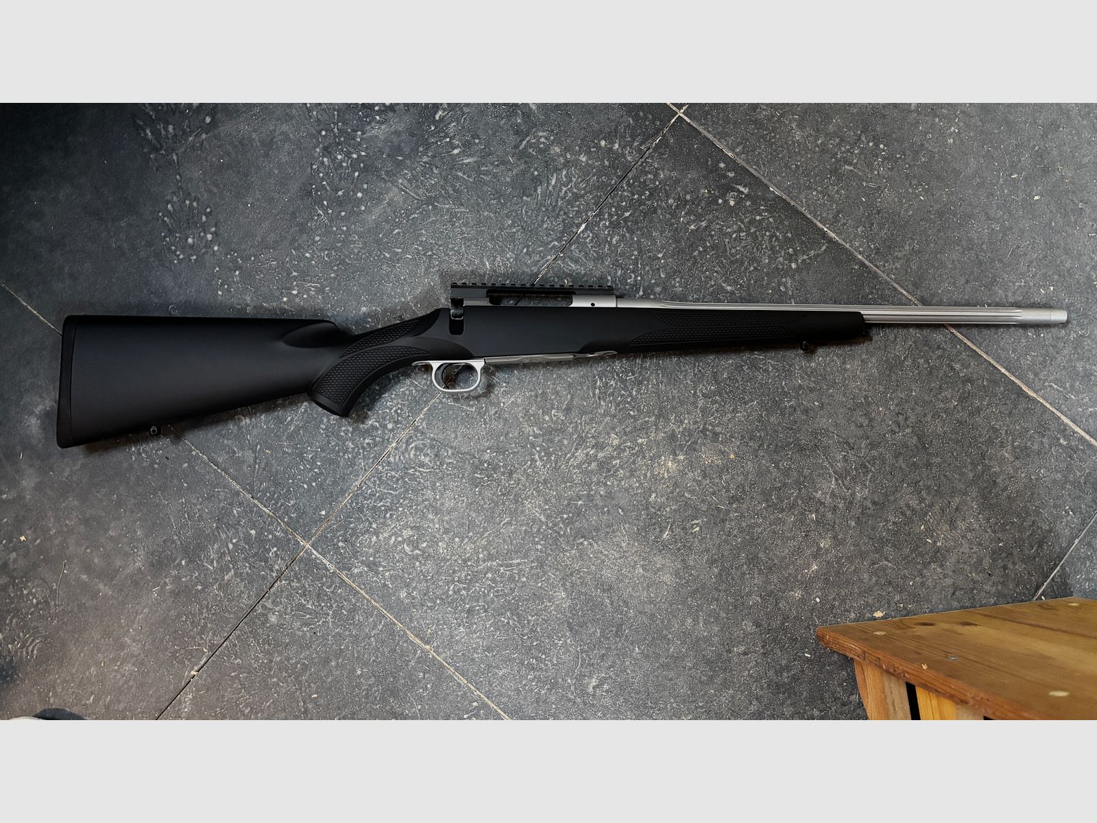 MAUSER M12 IMPACT RIFLE .243