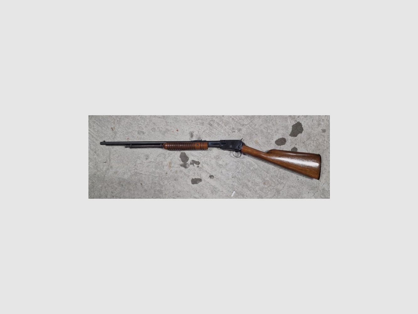 ROSSI PUMPENGEWEHR Kal. 22 LR (gebraucht), Bild 1 von 2