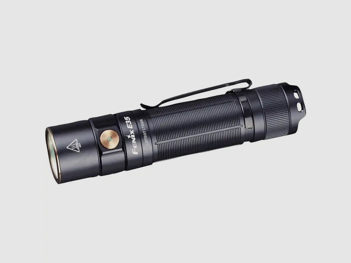 Fenix Lamp E35 V3.0 - Zaklamp Jacht €59,90