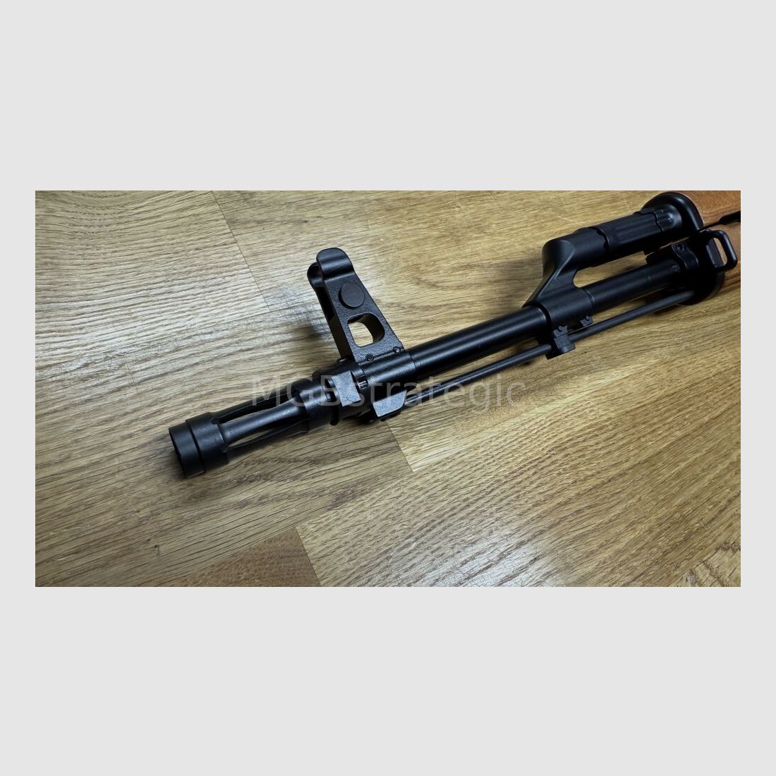 WBP Jack - karabinek samopowtarzalny .223Rem - system AKM AK47 AK74 z drewnianą kolbą - z tłumikiem ognia - wyprodukowano w Polsce