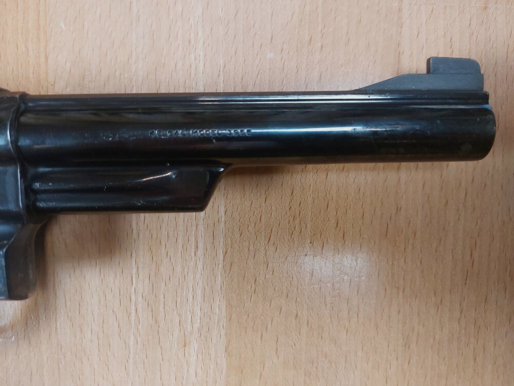 Smith & Wesson, USA M 25 - 2