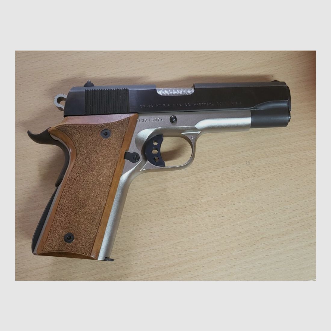 Colt Commander